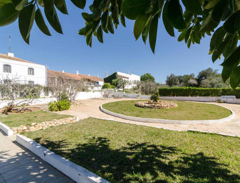 Quinta Do Lagar - By Portugalferias Guest House Albufeira Luaran gambar
