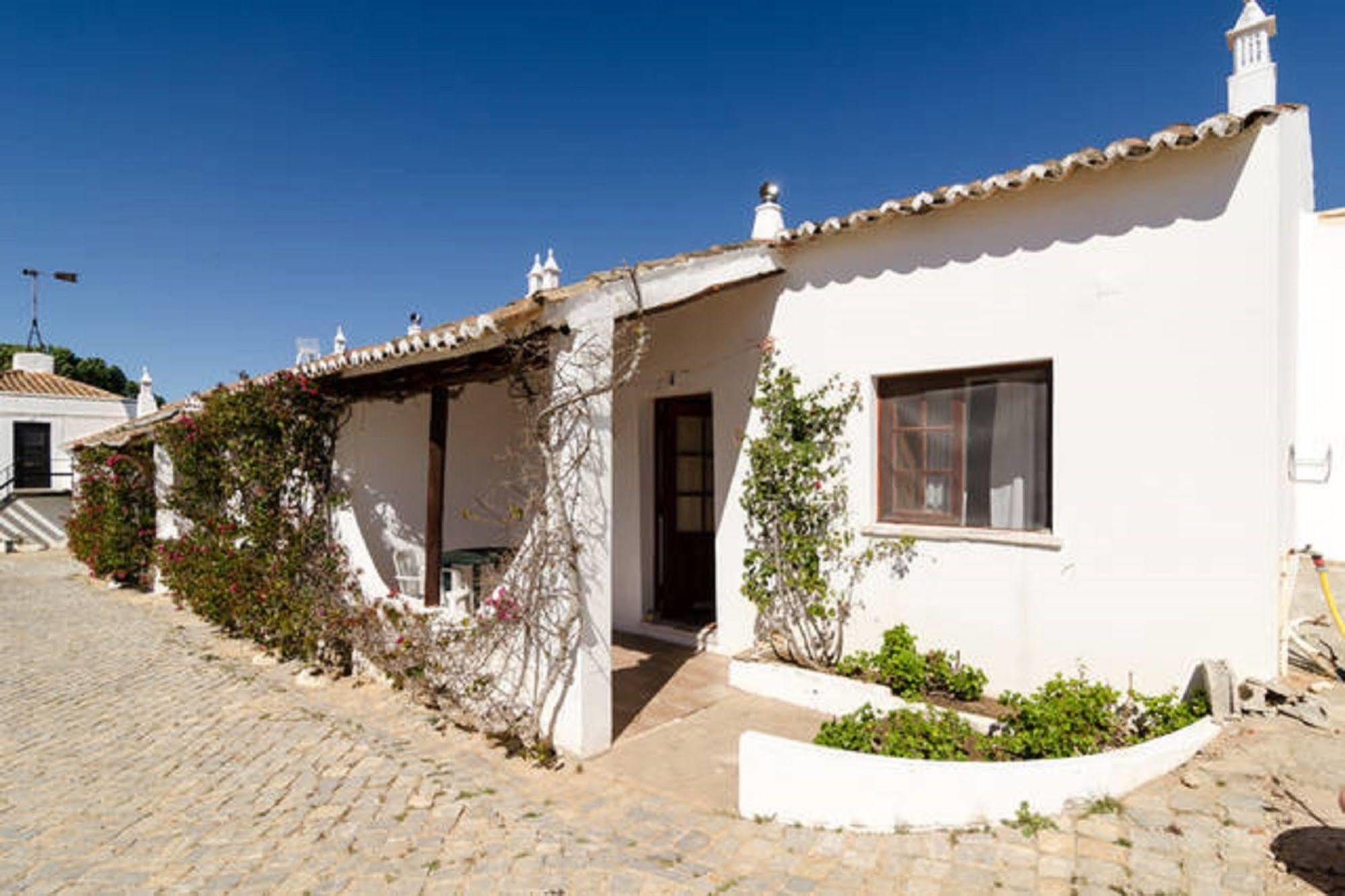 Quinta Do Lagar - By Portugalferias Guest House Albufeira Luaran gambar